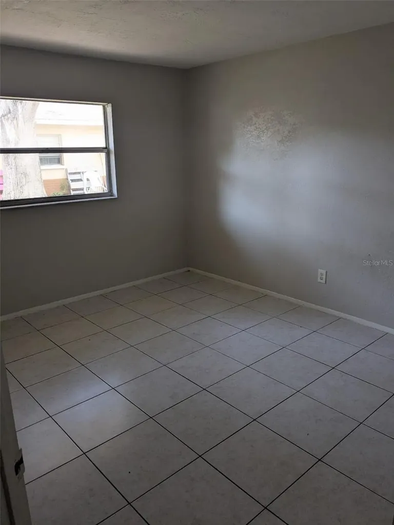 626 Wildwood Way Clearwater FL 33756