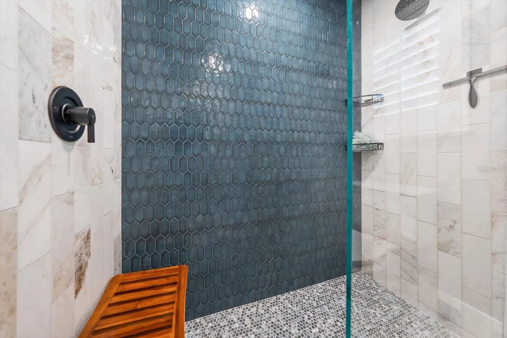 668 Mehlenbacher Road Clearwater FL 33756