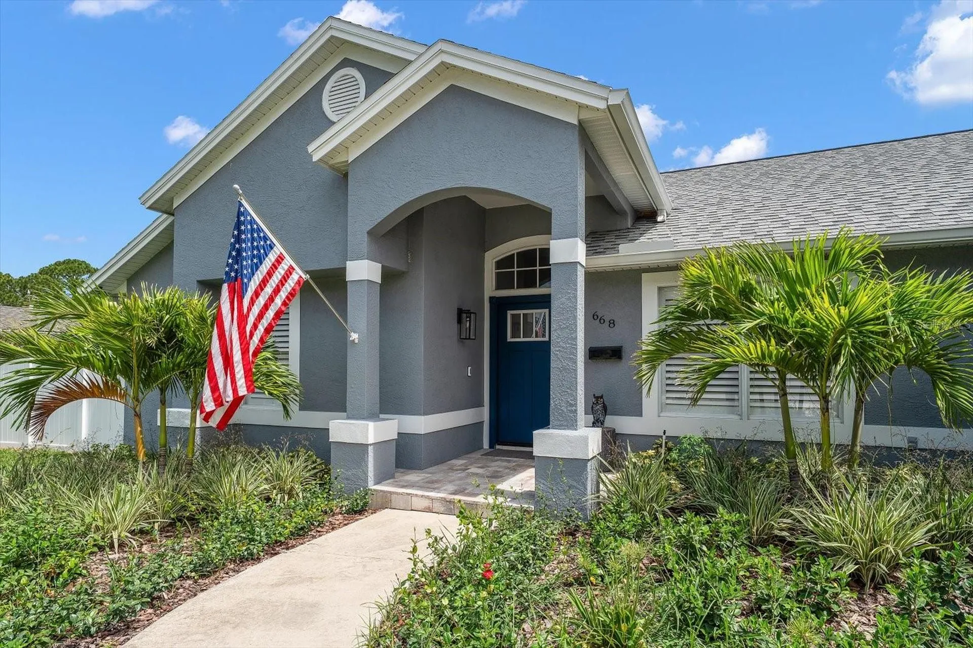 668 Mehlenbacher Road Clearwater FL 33756