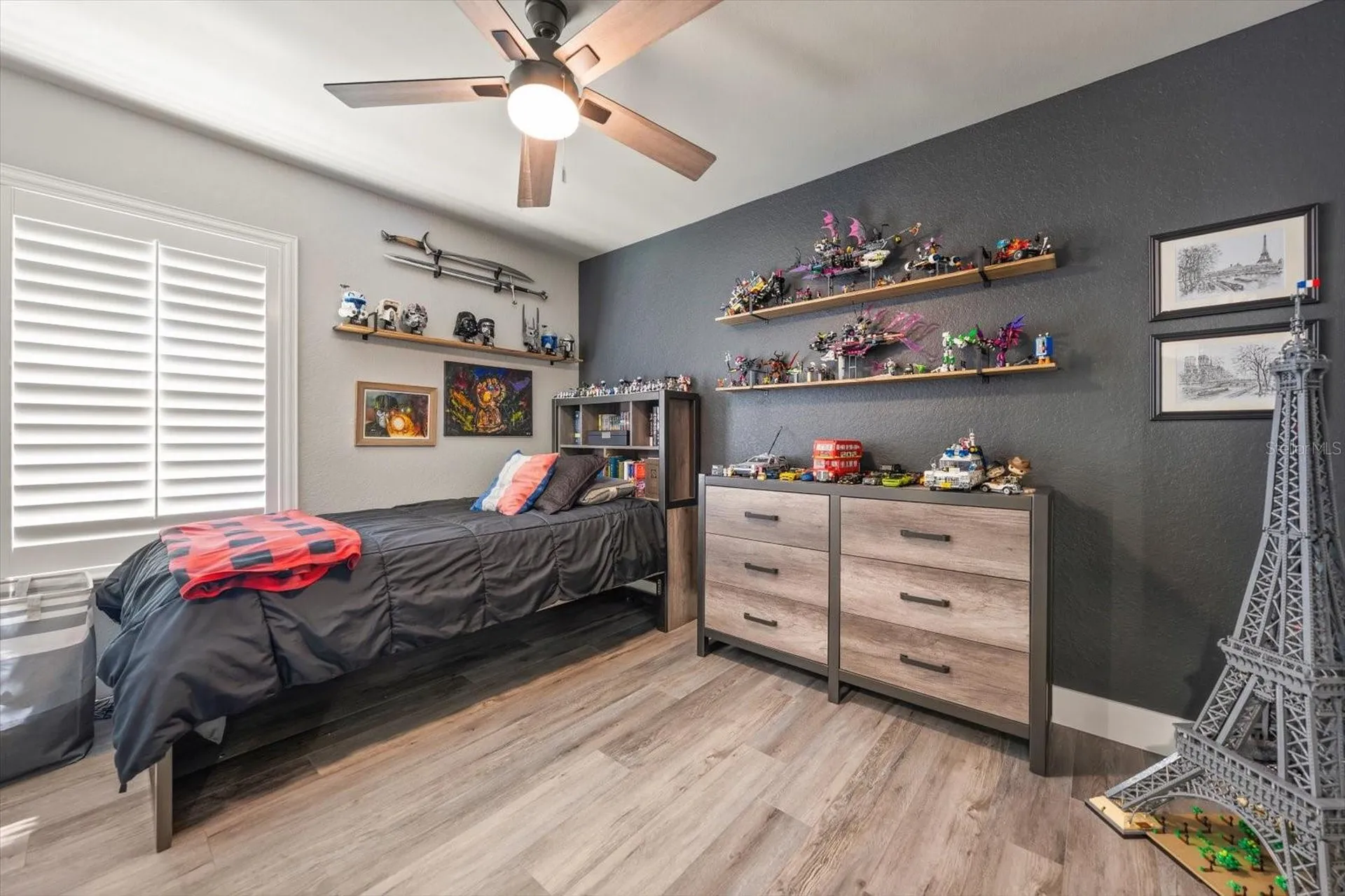 668 Mehlenbacher Road Clearwater FL 33756