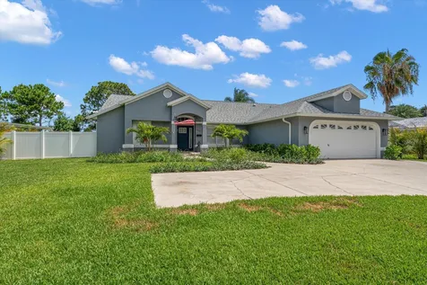 668 Mehlenbacher Road Belleair FL 33756