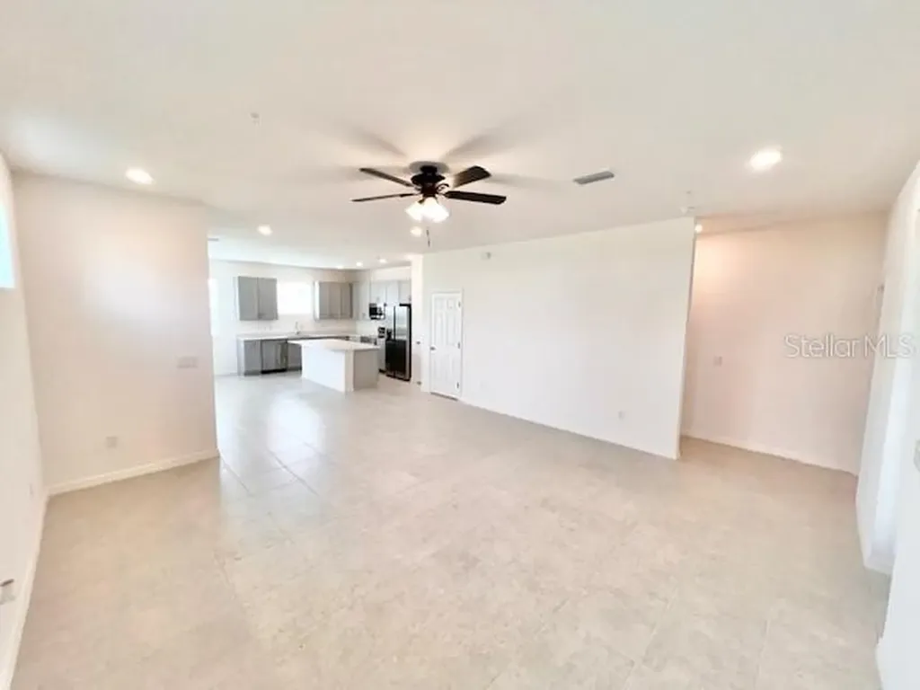 1638 Acclaim Road Apopka FL 32703