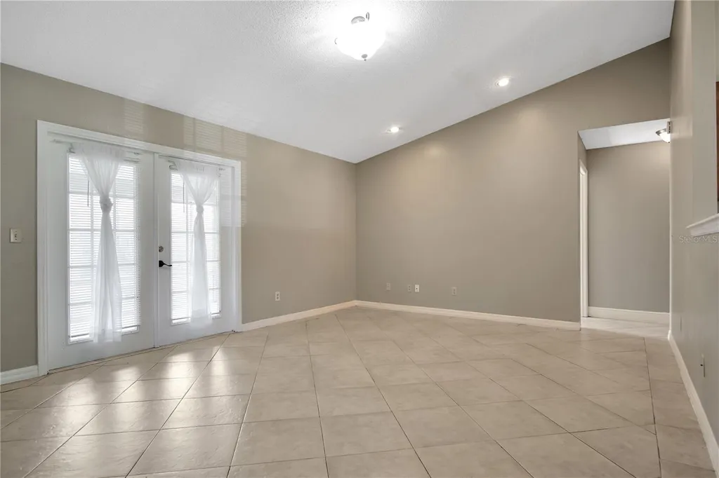 4113 Eagle Feather Drive Orlando FL 32829
