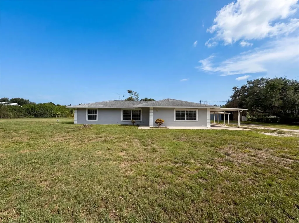2805 105th Street E Palmetto FL 34221