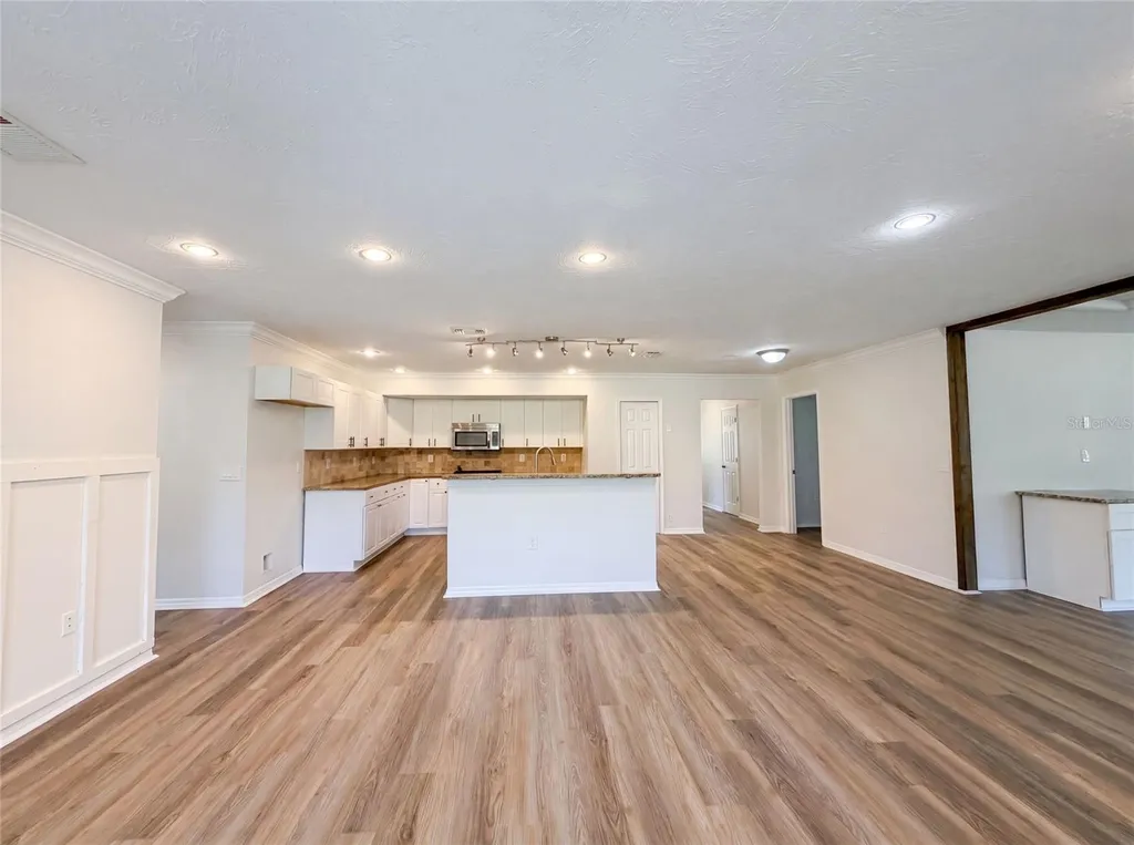 2805 105th Street E Palmetto FL 34221
