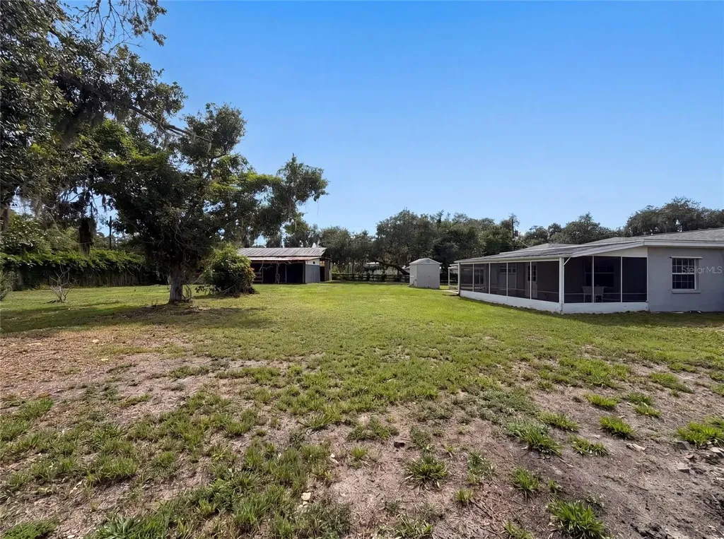 2805 105th Street E Palmetto FL 34221