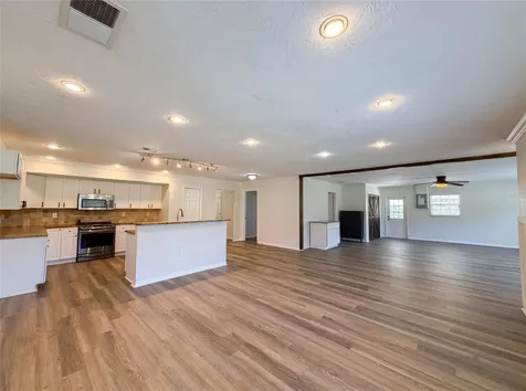 2805 105th Street E Palmetto FL 34221