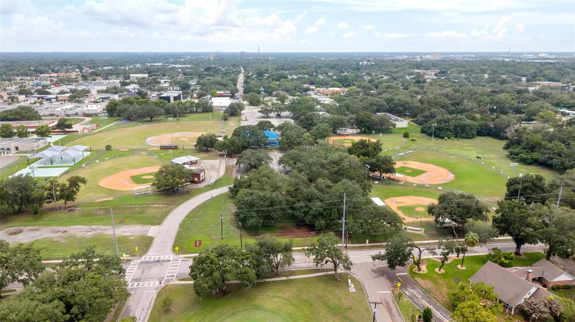 309 Belle View Avenue Temple Terrace FL 33617