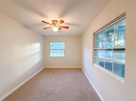 827 Dora Avenue Tavares FL 32778