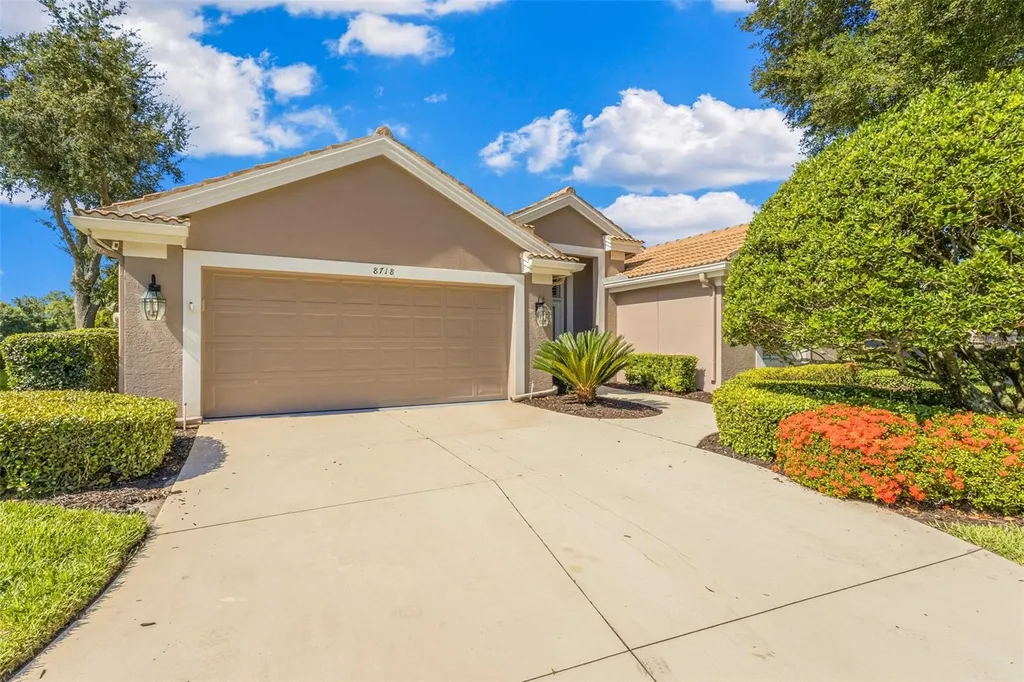 8718 54th Avenue E Bradenton FL 34211