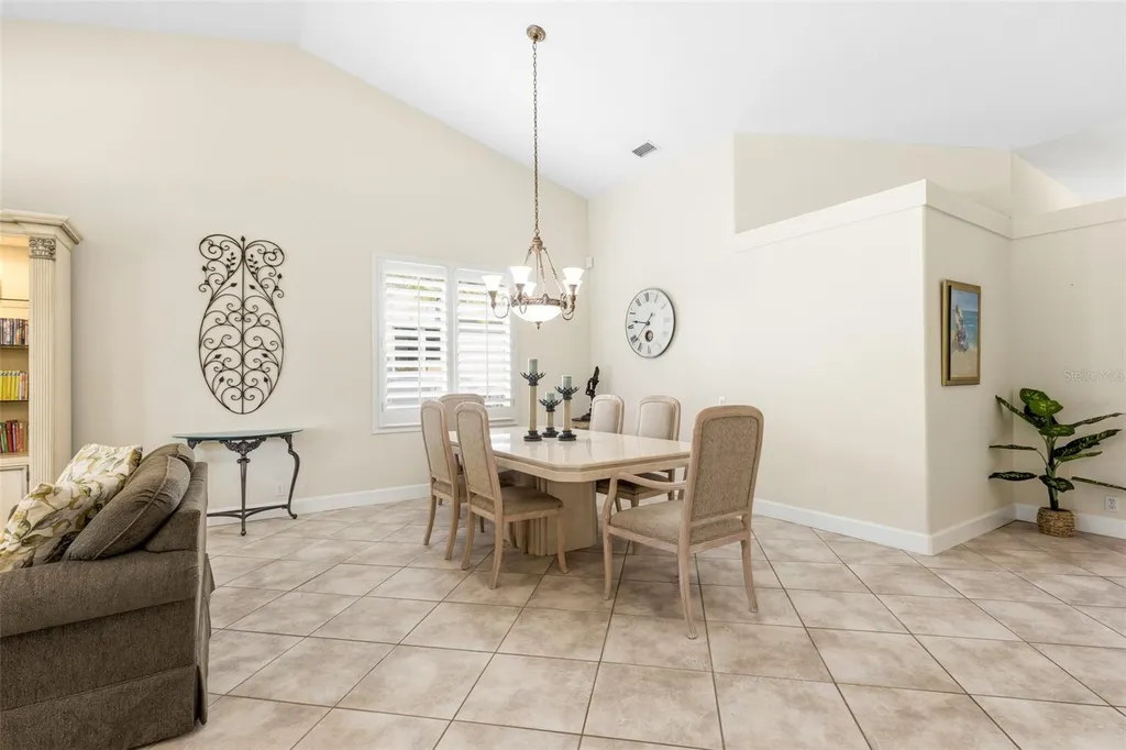 8718 54th Avenue E Bradenton FL 34211