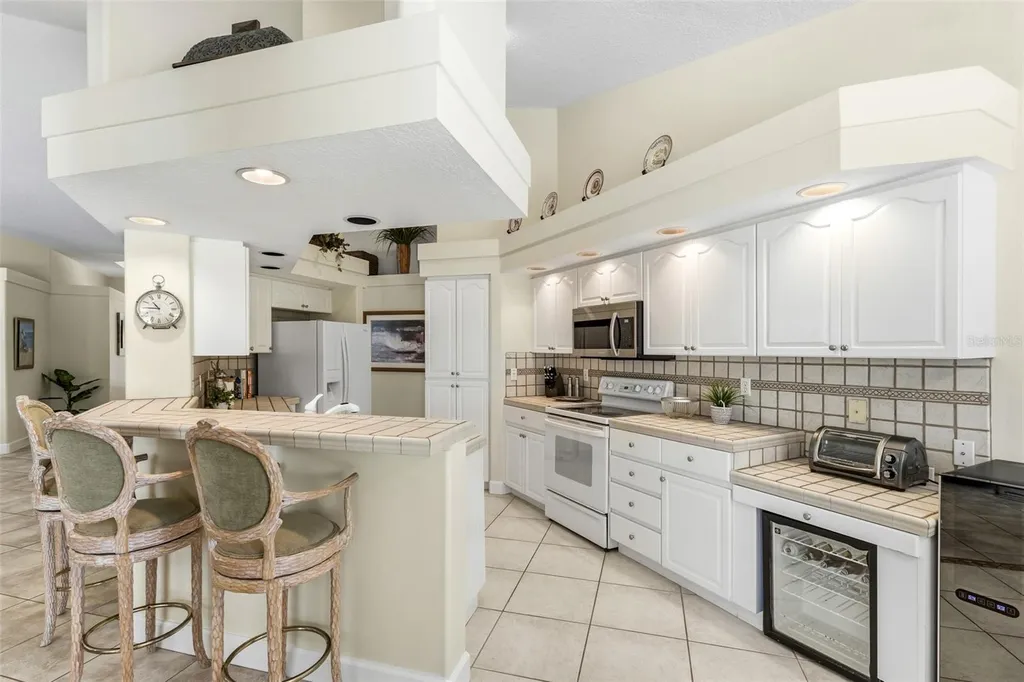 8718 54th Avenue E Bradenton FL 34211