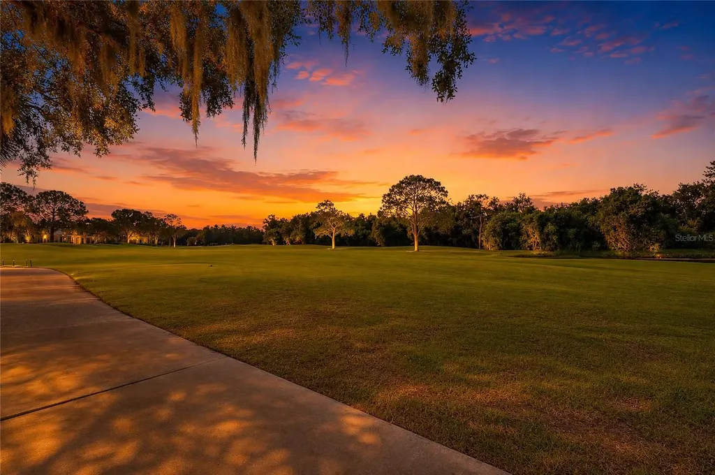 8718 54th Avenue E Bradenton FL 34211
