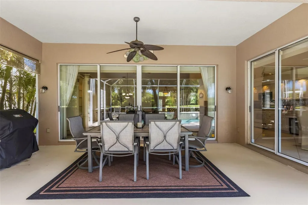 8718 54th Avenue E Bradenton FL 34211