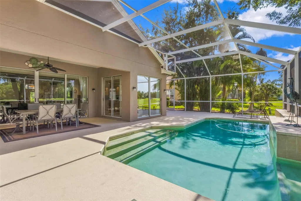8718 54th Avenue E Bradenton FL 34211