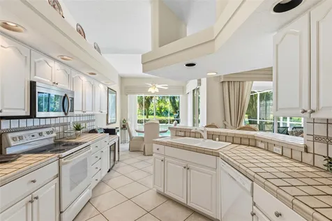 8718 54th Avenue E Bradenton FL 34211