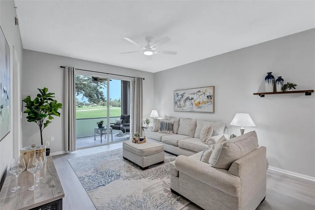9620 Club South Circle Sarasota FL 34238