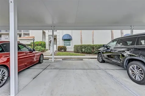 9620 Club South Circle Sarasota FL 34238