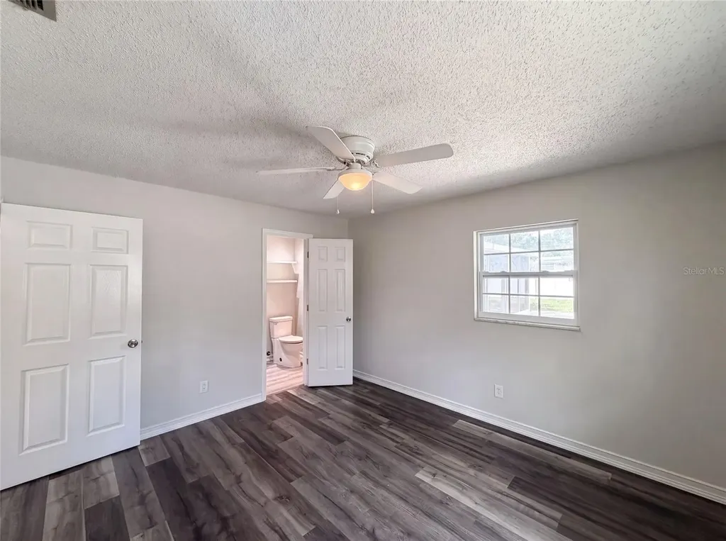 1823 Lori Lane W Lakeland FL 33801