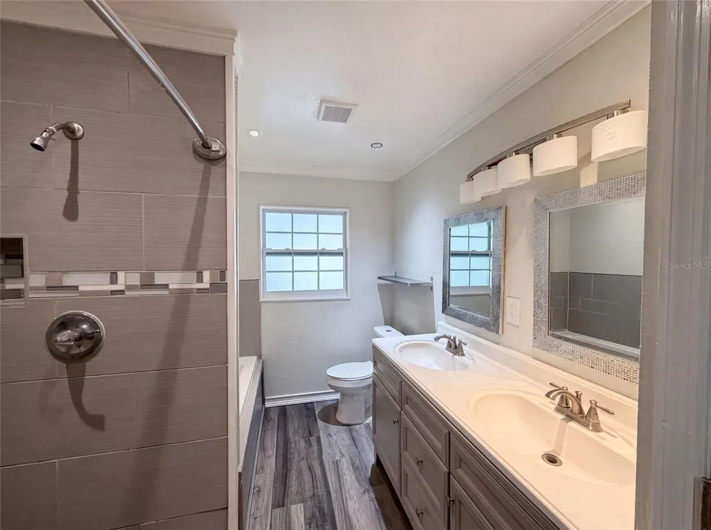 1823 Lori Lane W Lakeland FL 33801