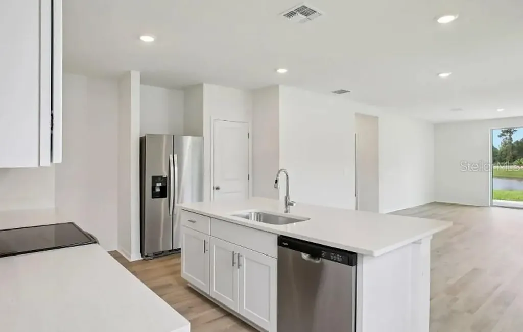 153 Canoe Bend Avenue Nokomis FL 34275