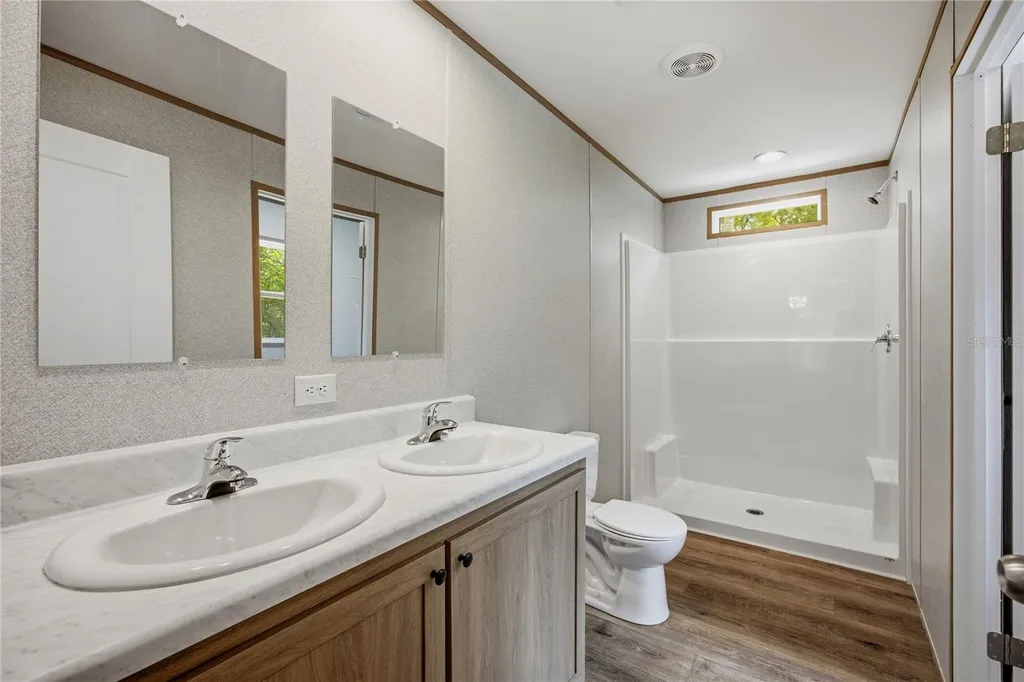 104 Jackson Avenue Interlachen FL 32148