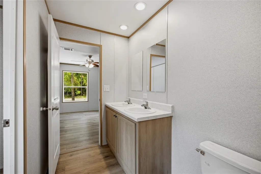 104 Jackson Avenue Interlachen FL 32148