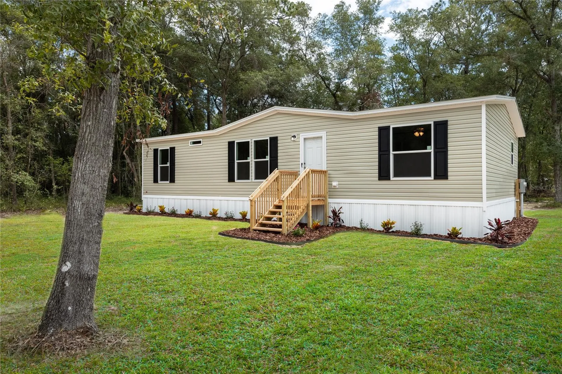 104 Jackson Avenue Interlachen FL 32148