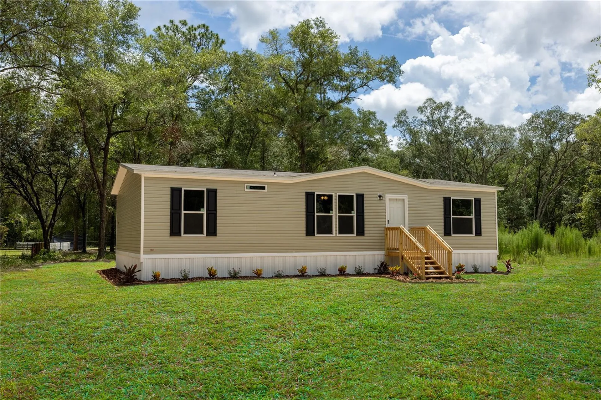 104 Jackson Avenue Interlachen FL 32148