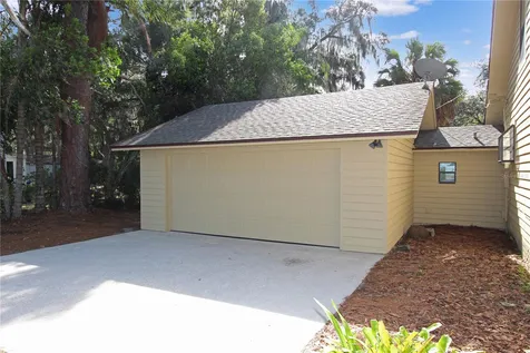 289 W Lakeview Avenue Lake Mary FL 32746
