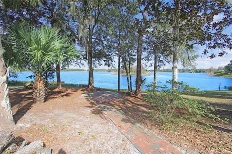 289 W Lakeview Avenue Lake Mary FL 32746