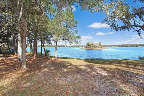 289 W Lakeview Avenue Lake Mary FL 32746