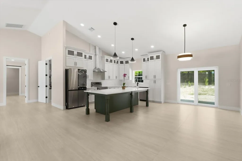 5970 W Inland Dunnellon FL 34433