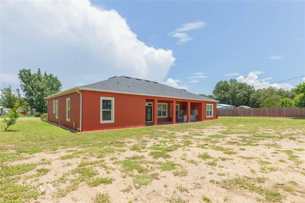 39534 Sunburst Drive Dade City FL 33525