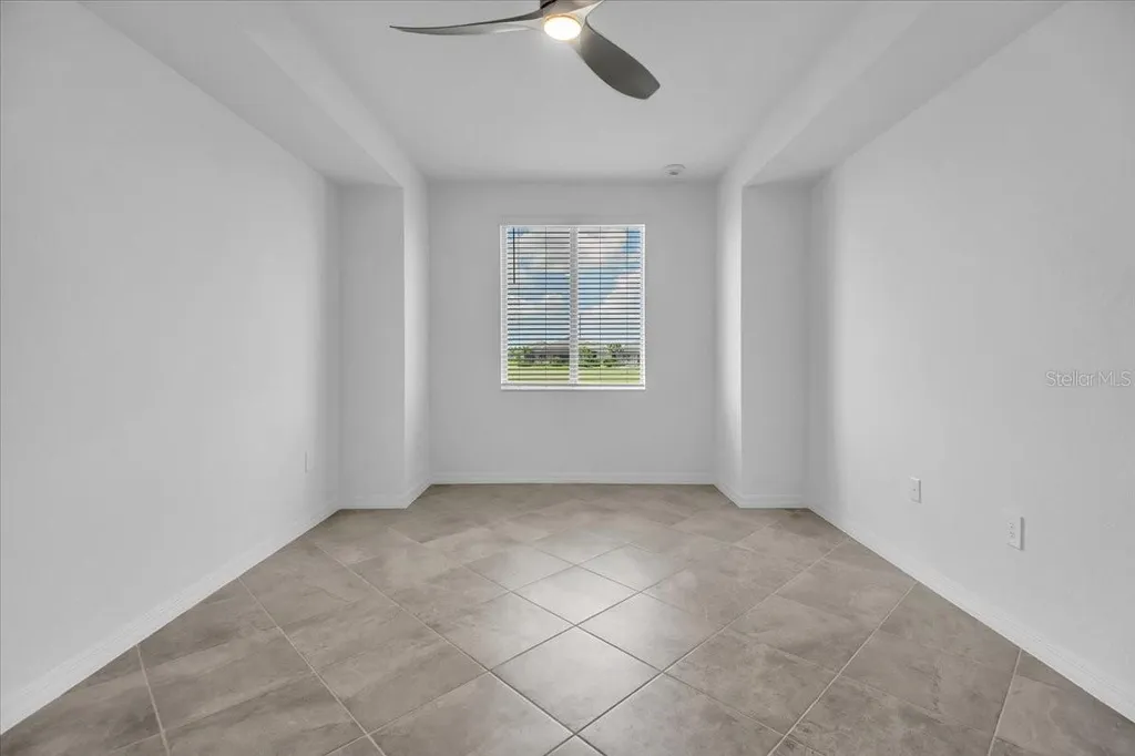 18923 Scallop Loop Bradenton FL 34202