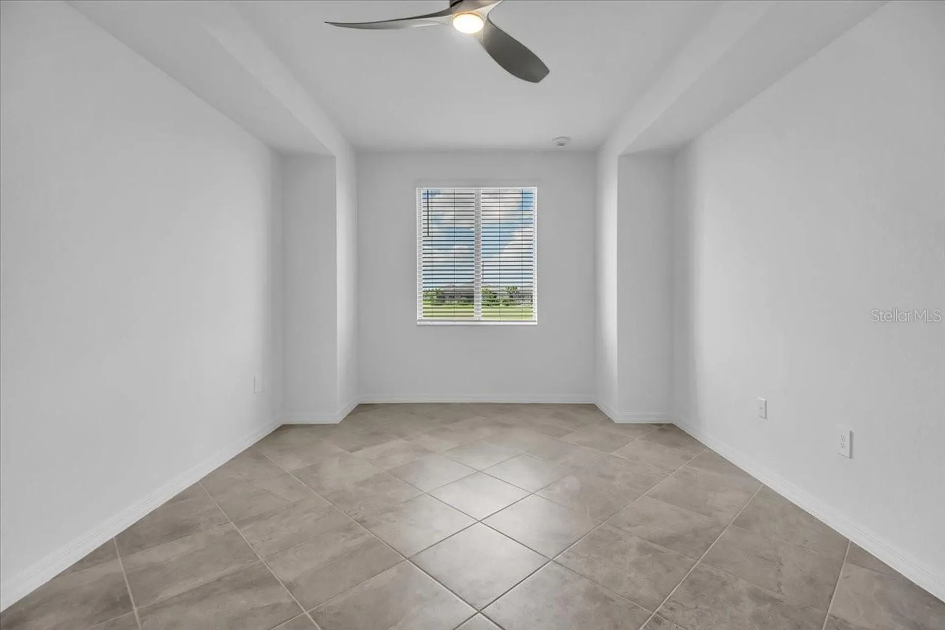 18923 Scallop Loop Bradenton FL 34202