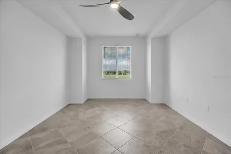 18923 Scallop Loop Bradenton FL 34202