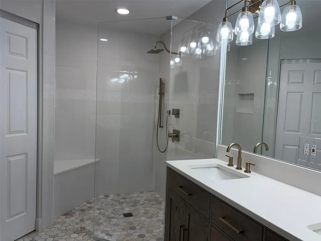 6536 Moorings Point Circle Lakewood Ranch FL 34202
