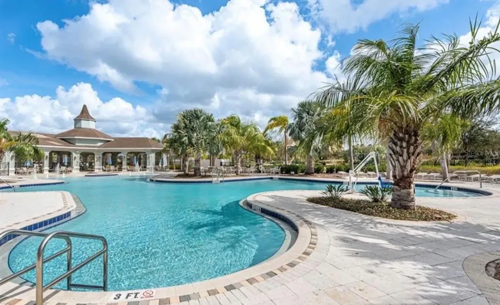 9831 Lemon Drop Loop Ruskin FL 33573