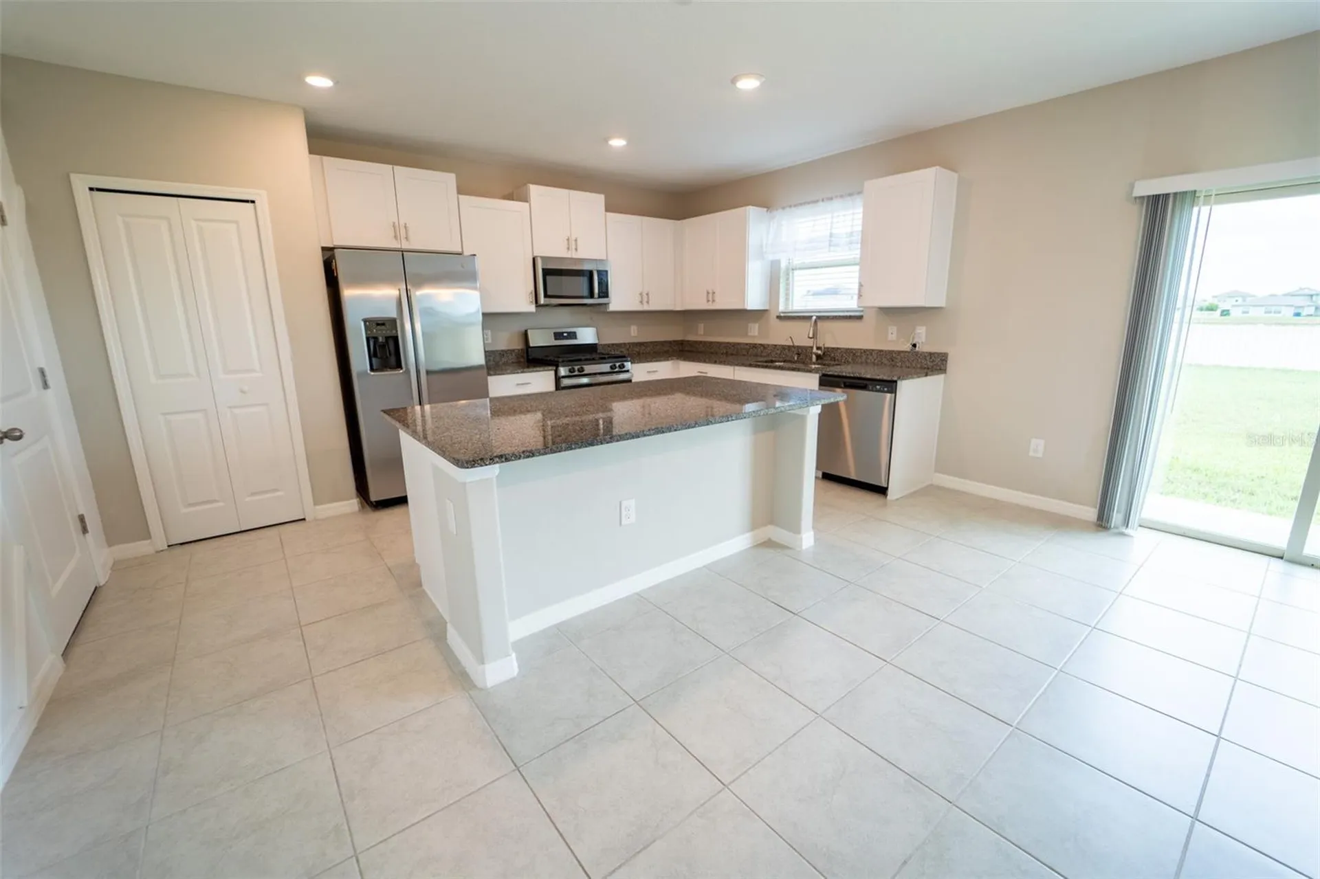 9831 Lemon Drop Loop Ruskin FL 33573