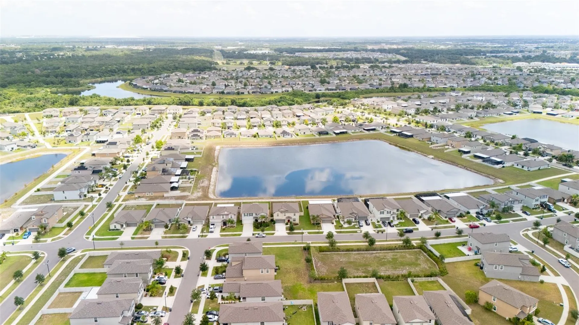 9831 Lemon Drop Loop Ruskin FL 33573