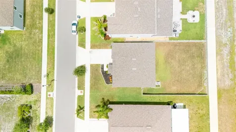 9831 Lemon Drop Loop Ruskin FL 33573