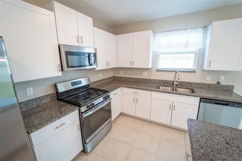 9831 Lemon Drop Loop Ruskin FL 33573