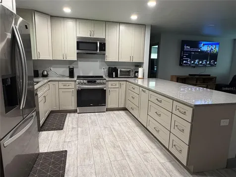 2436 Claire Avenue New Smyrna Beach FL 32168