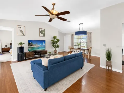 10135 Chesham Drive Orlando FL 32817