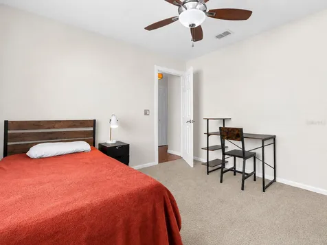 10135 Chesham Drive Orlando FL 32817
