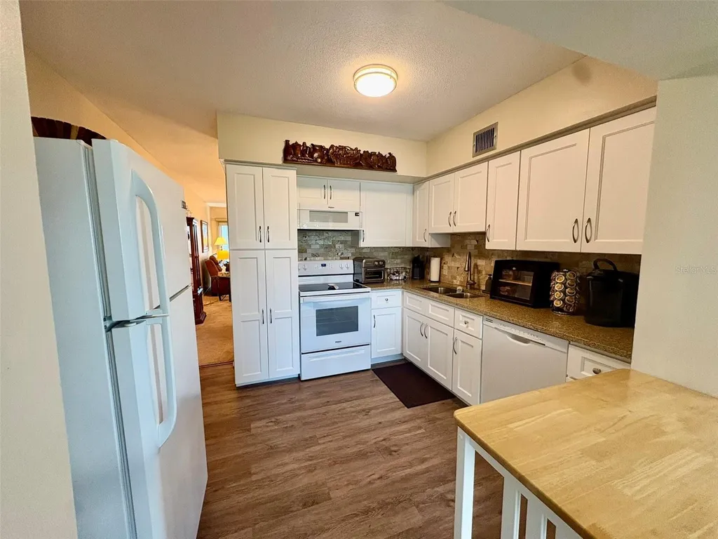 2459 Columbia Drive Clearwater FL 33763