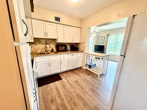 2459 Columbia Drive Clearwater FL 33763