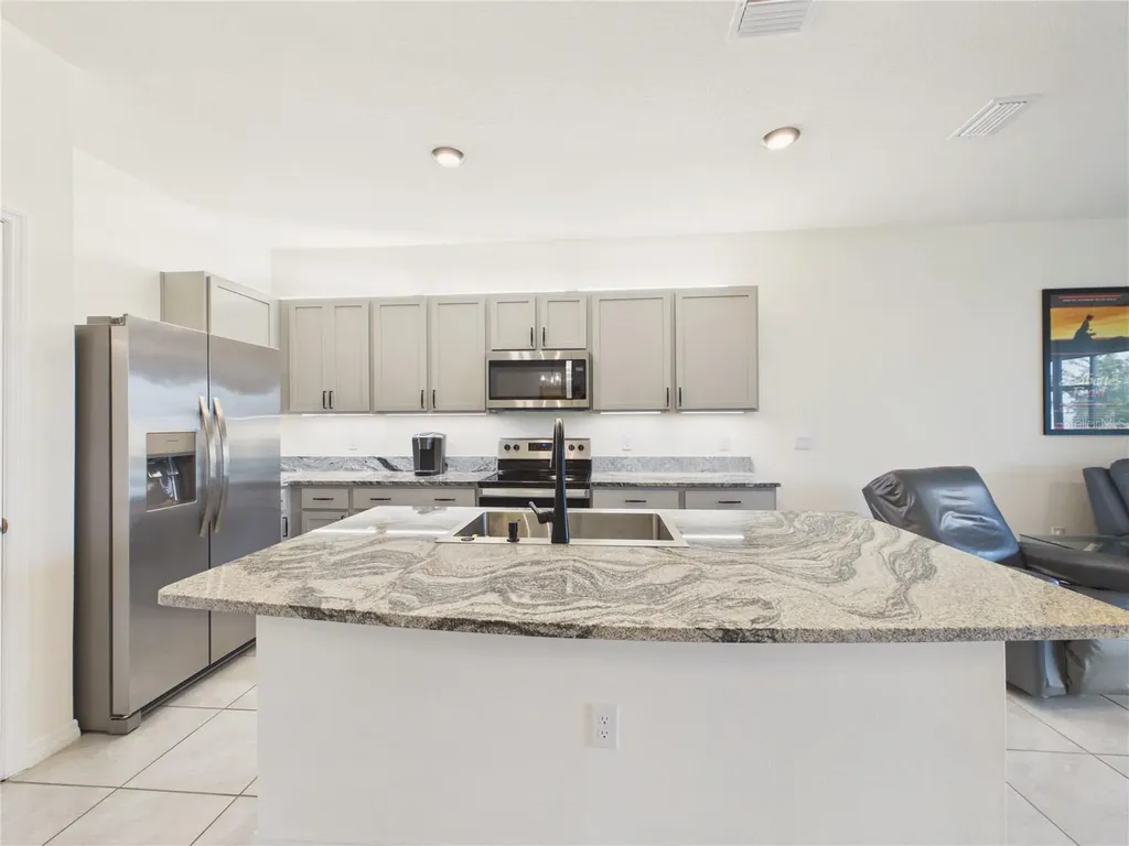 5262 Dragonfly Drive Wildwood FL 34785