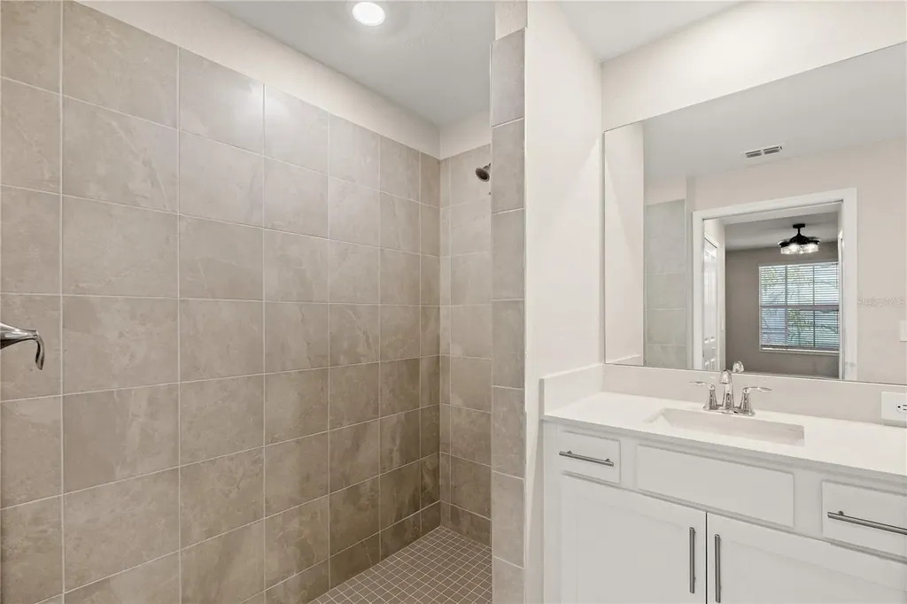 19015 Scallop Loop Lakewood Ranch FL 34211